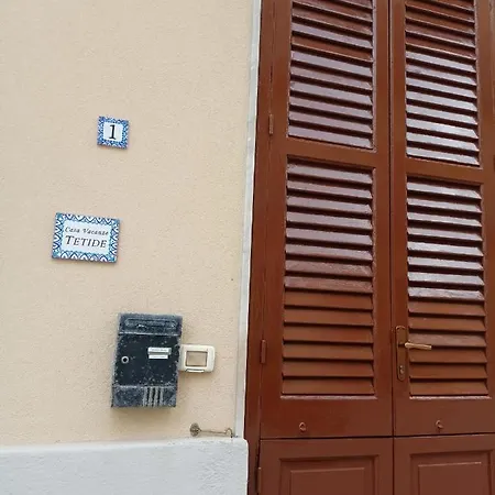 Tetide Home,casa Vacanze Trapani