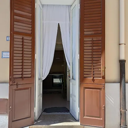 Tetide Home,casa Vacanze * Trapani