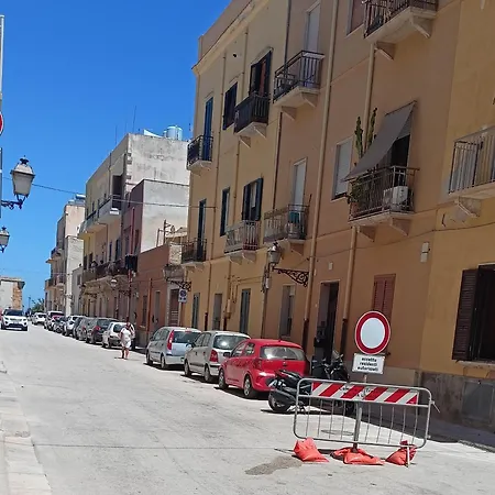 Tetide Home,casa Vacanze *